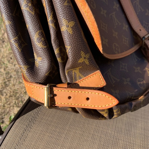 Authentic Louis Vuitton Saumur 35 - Picture 9 of 12